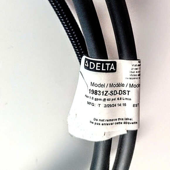 Delta Hazelwood Pull-Down Chrome Kitchen Faucet w/Soap Dispenser ~ NEW! O.B. - Picture 14 of 16